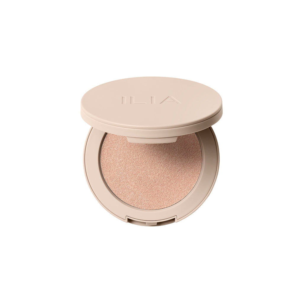 ILIA-Lightshift Cream Highlighter-Makeup-ILIA_2024_LIGHTSHIFT_HIGHLIGHTER_OPEN-GLINT-200x2000-The Detox Market | Glint