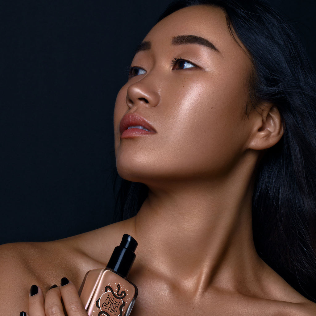 Rituel de Fille-Creature Of Light Full-Face Serum Illuminator-Makeup-RitueldeFille-CreatureofLight-AngelicCreature31-1-Model-2048px-The Detox Market | Angelic Creature