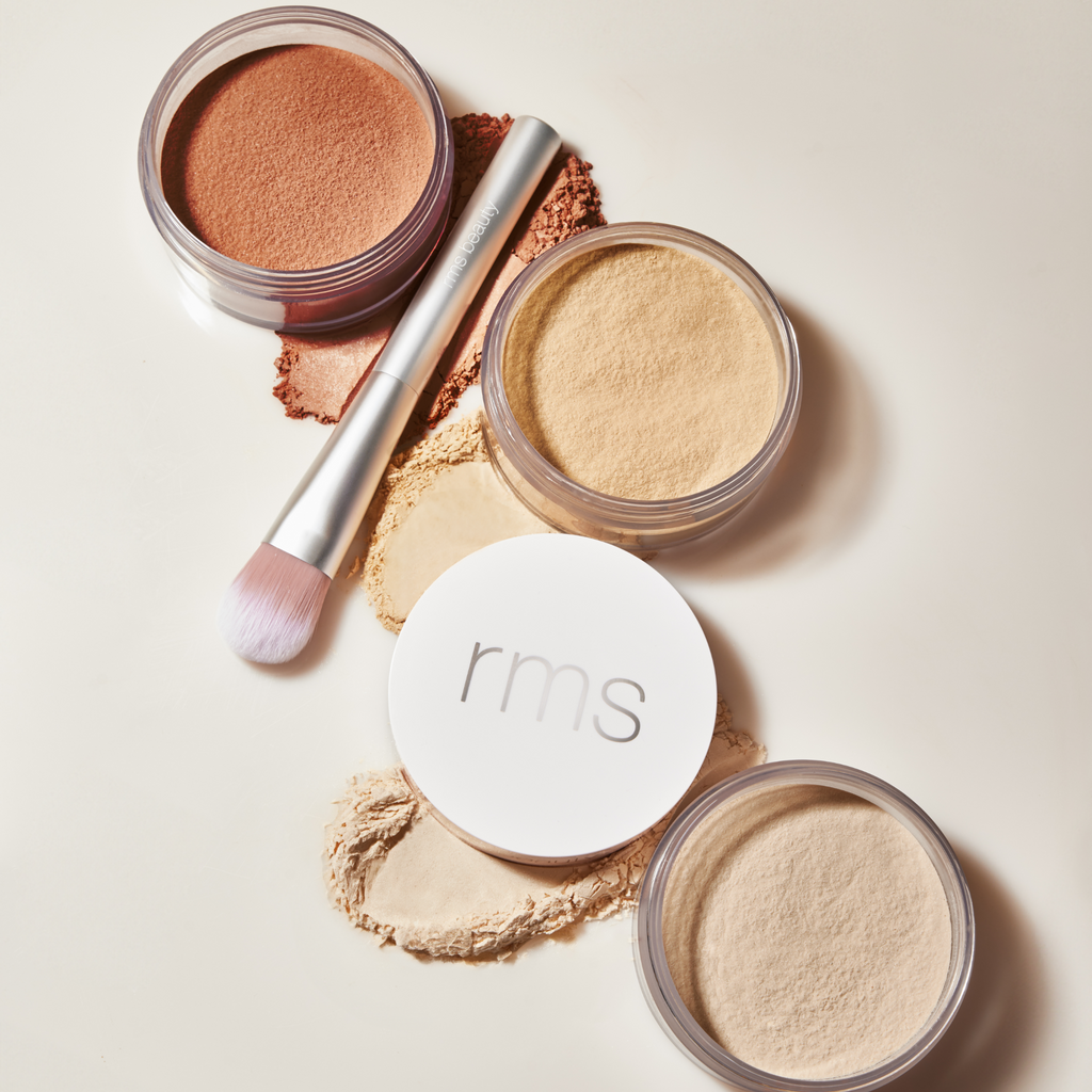 RMS Beauty-Hydra Setting Powder-Makeup-SETTING-POWDER_lifestyle-2-The Detox Market | Always