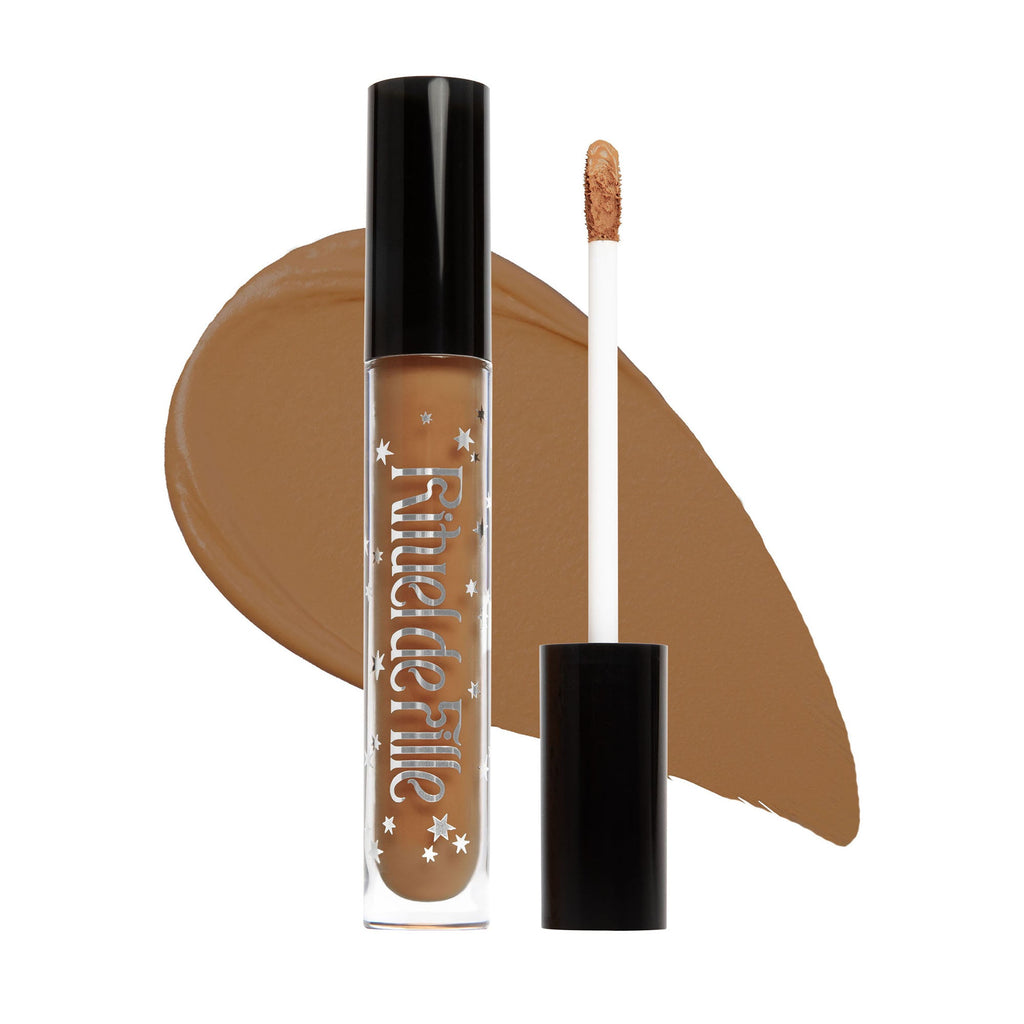 Rituel de Fille-Soft Sorcery Weightless Serum Concealer-Makeup-SoftSorcery-SORC-176TubewithSwatch-2000px-72dpi-1x1_7db48bc2-150e-4794-9e82-483e958b918b-The Detox Market | Spell 176 - Medium deep shade for neutral to olive undertones